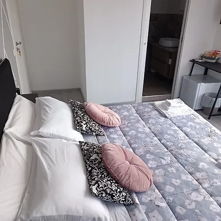 Bed & Breakfast Ginevra 3*