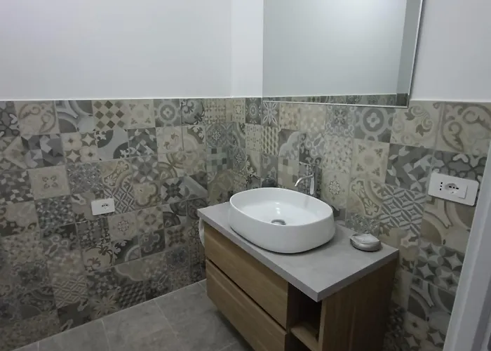 Ginevra Porto San Giorgio